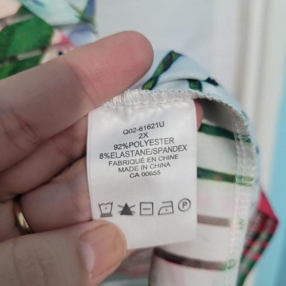 Nwot jungle print athletic top 2x - Picture 4 of 8